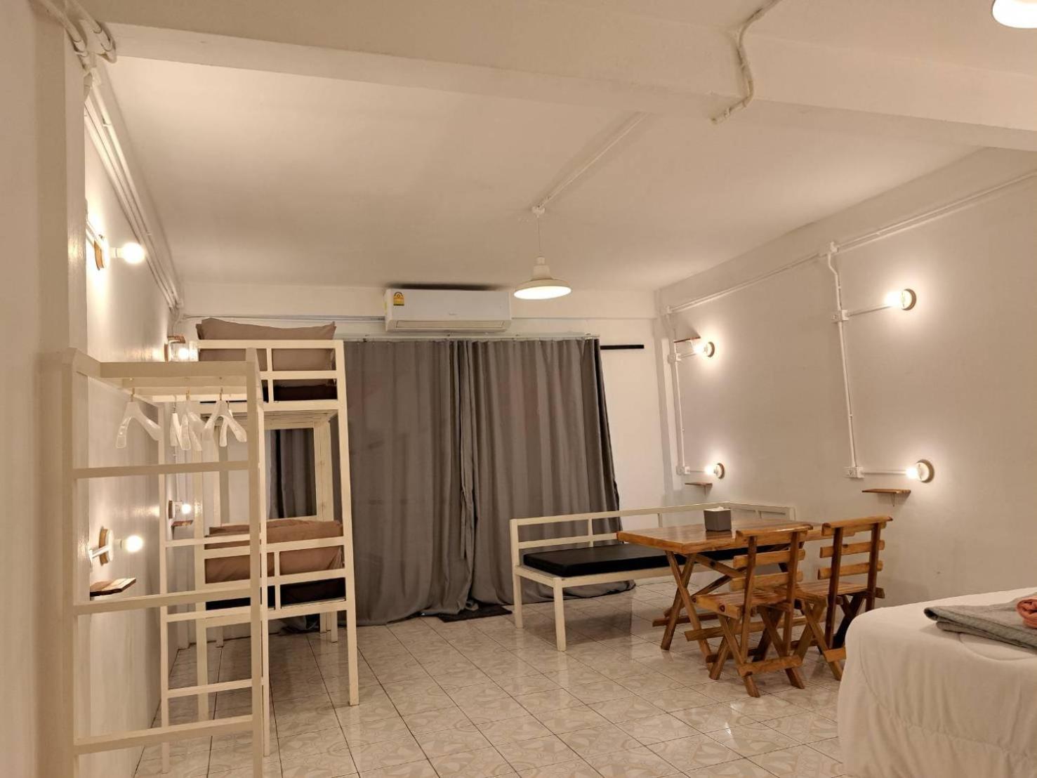8 SLEEPER STREET Hostel Krabi town Exterior foto